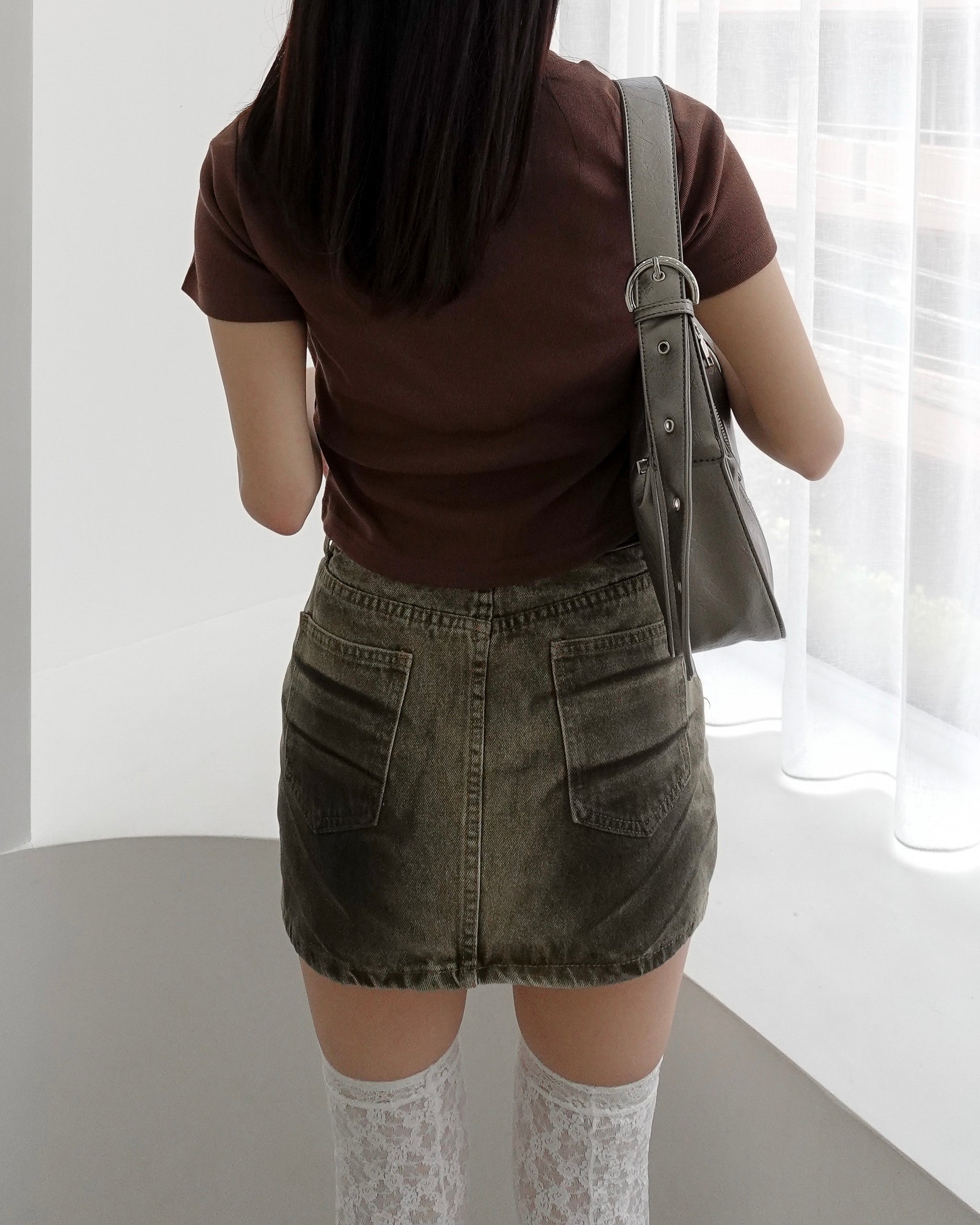 【 JEANS】デニム ミニスカート ロゴデザイン 関税送料込 ツーボタンハートミニデニムスカート | ファッション通販サイト NUGU