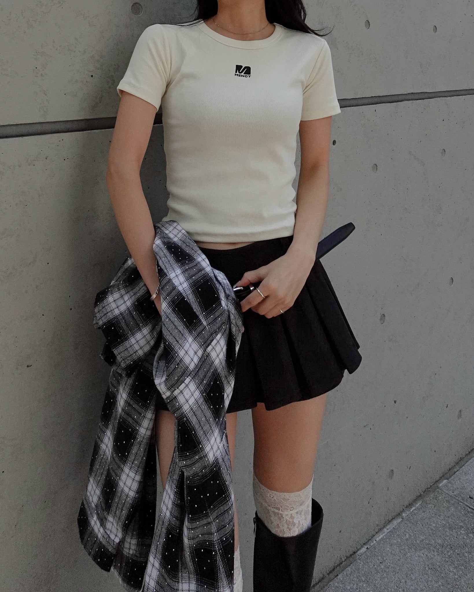 Mロゴリブトップス – menot