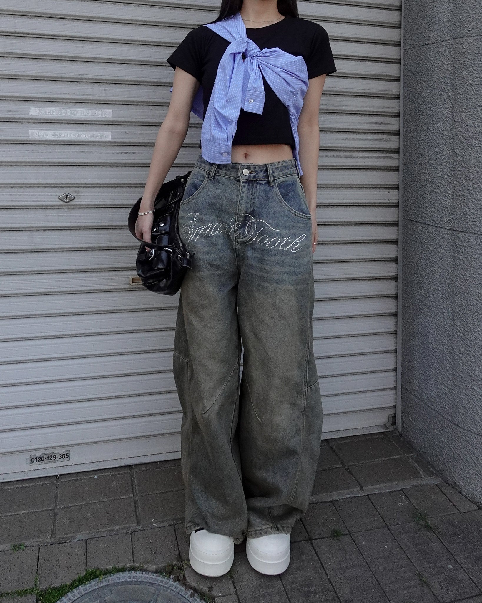 再入荷なし】ラインストーンデザインデニムパンツ – menot