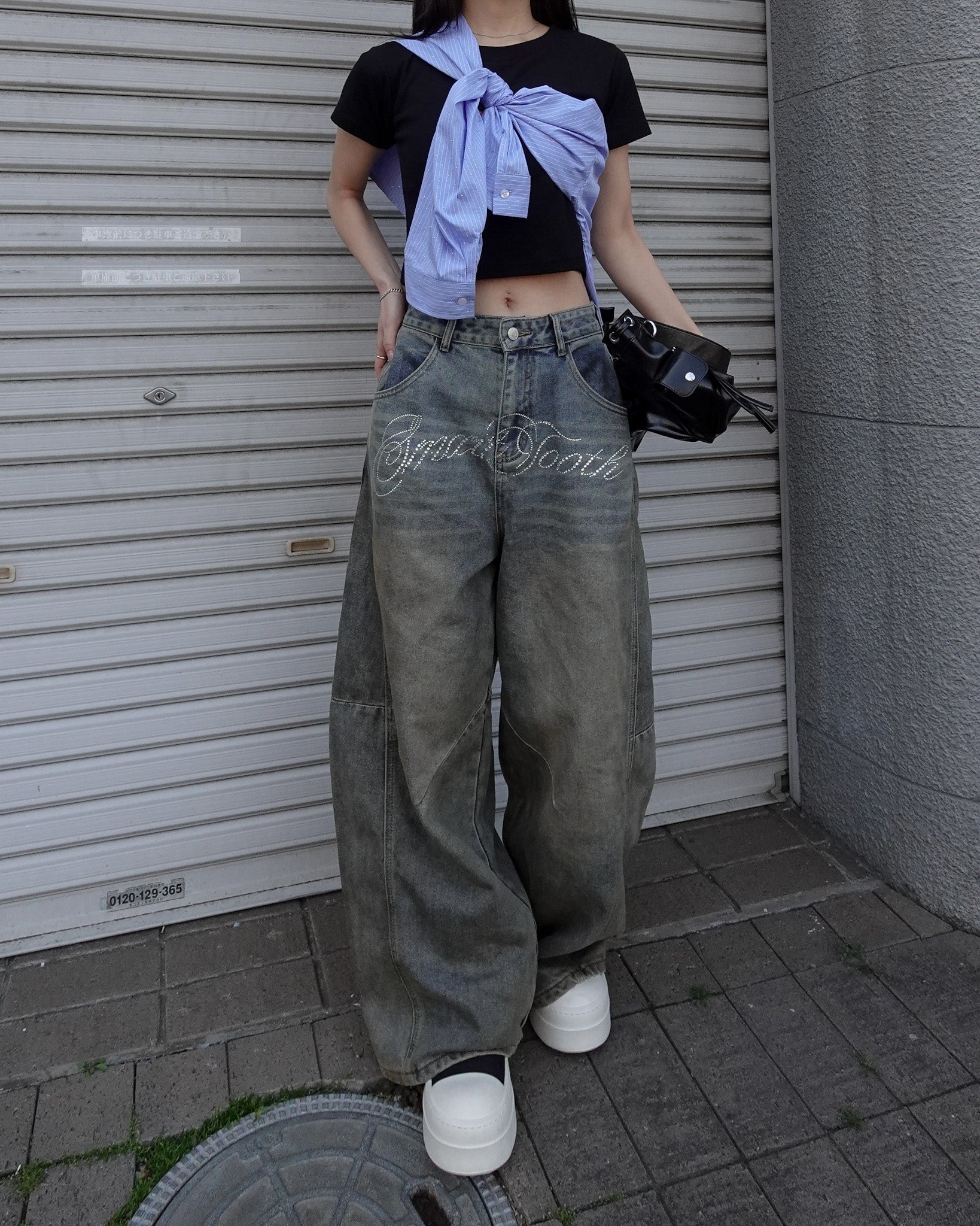 再入荷なし】ラインストーンデザインデニムパンツ – menot