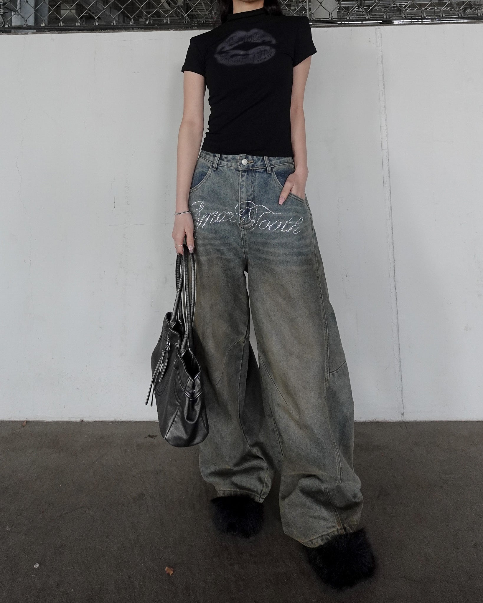再入荷なし】ラインストーンデザインデニムパンツ – menot