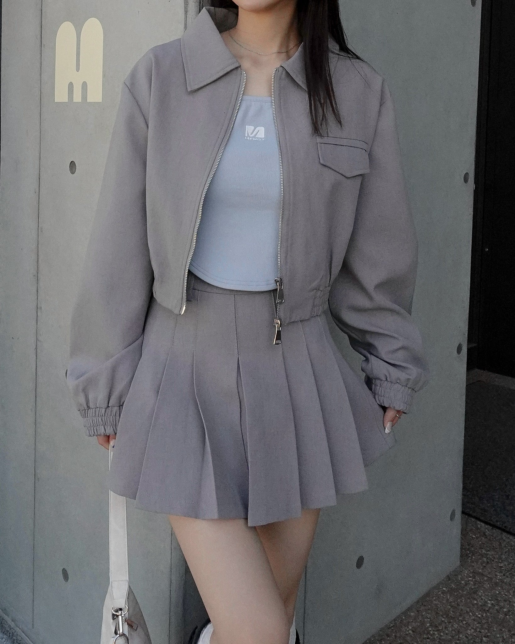 menot プリーツスカート ブラック　ショートパンツ ベルトデザインラッププリーツミニスカート – menot