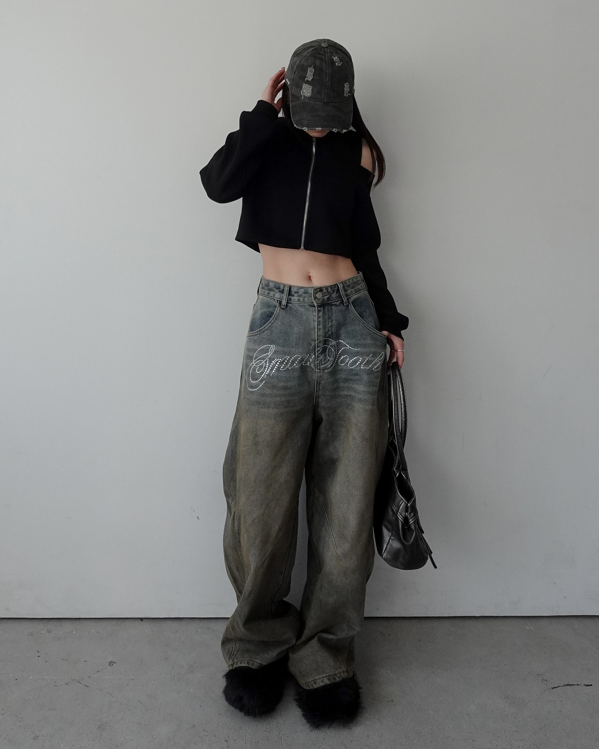 再入荷なし】ラインストーンデザインデニムパンツ – menot