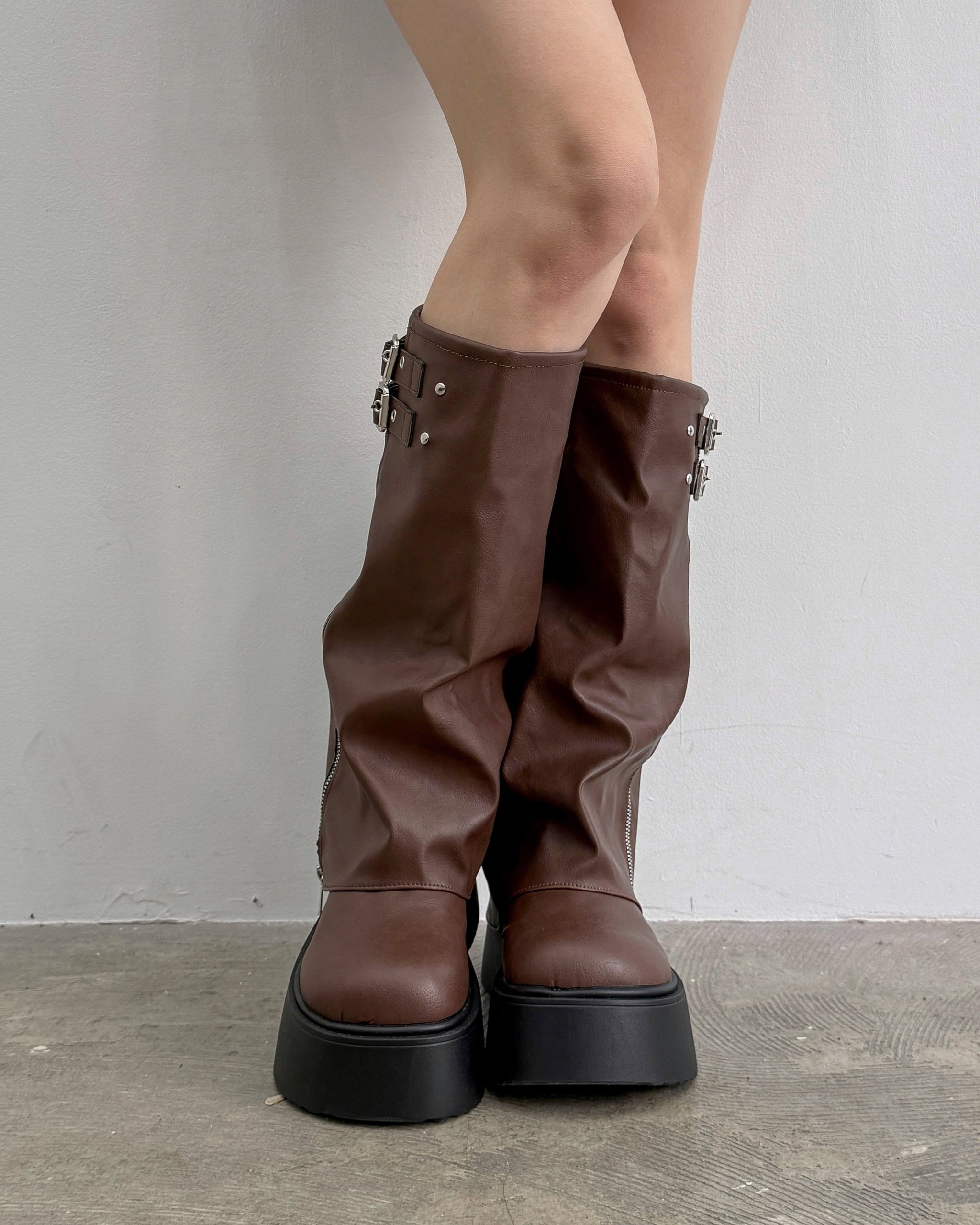 ブラックプラットフォームブーツ Amazon | New Rock Combat Boots ユニ プラットフォームブーツ